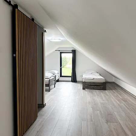 فيلة Dom Nad Selmetem *