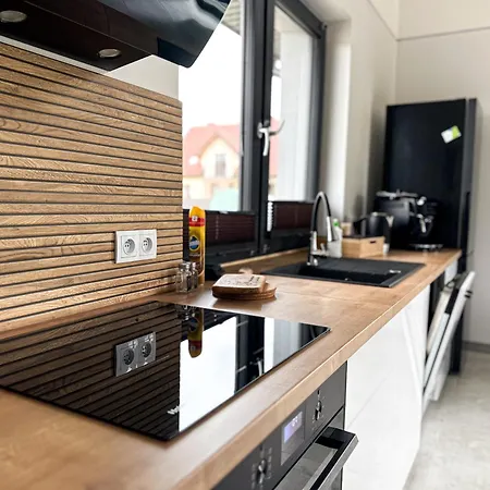 فيلة Dom Nad Selmetem